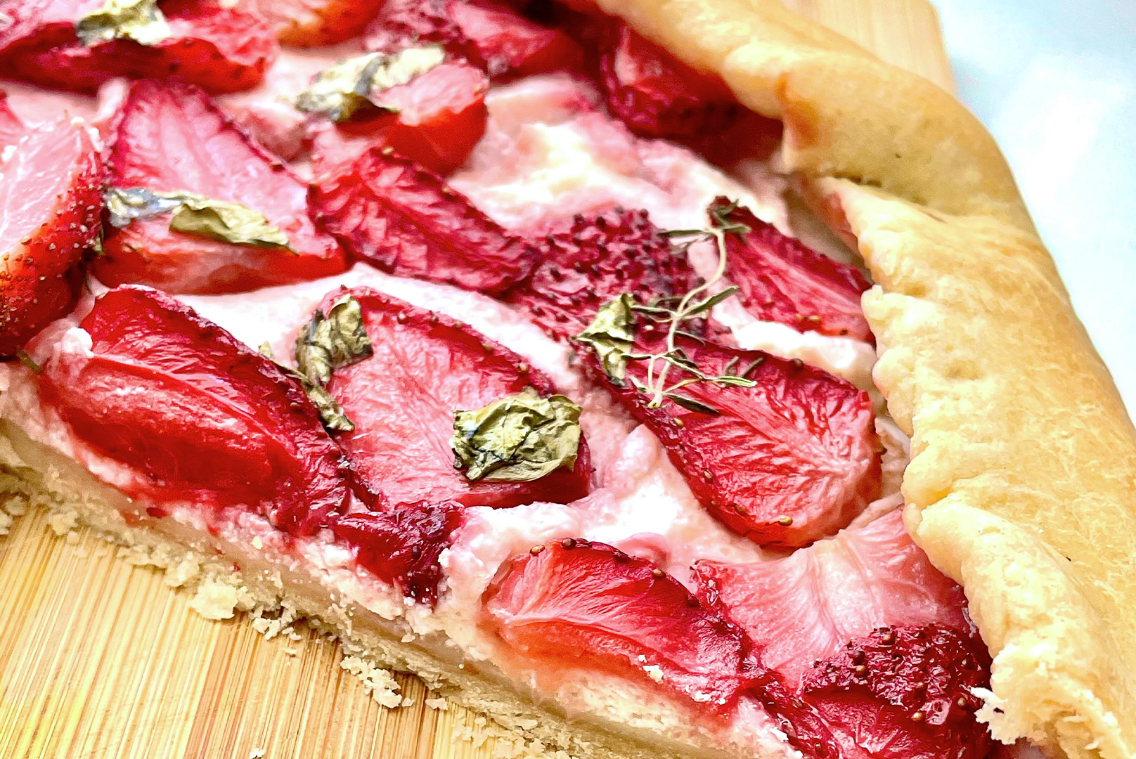 Tarta cu Ricotta si Capsuni